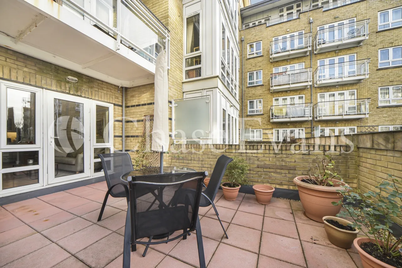 St Davids Square, Isle Of Dogs, E14, photo 10