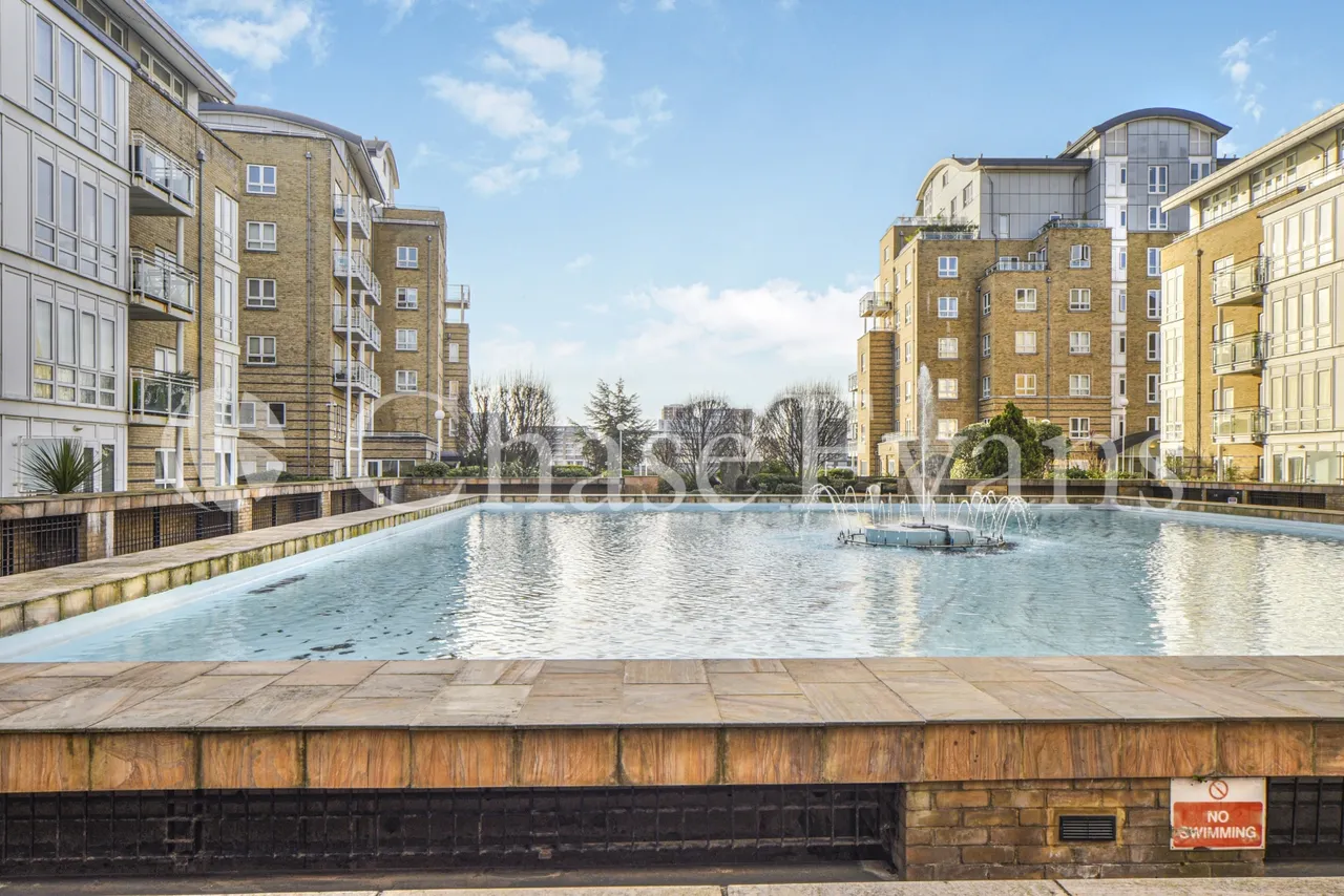 St Davids Square, Isle Of Dogs, E14, photo 13