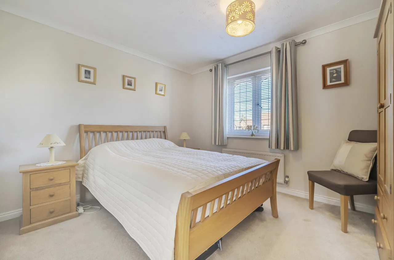Raeburn Way, College Town, Sandhurst, Berkshire, GU47 0FH, photo 8