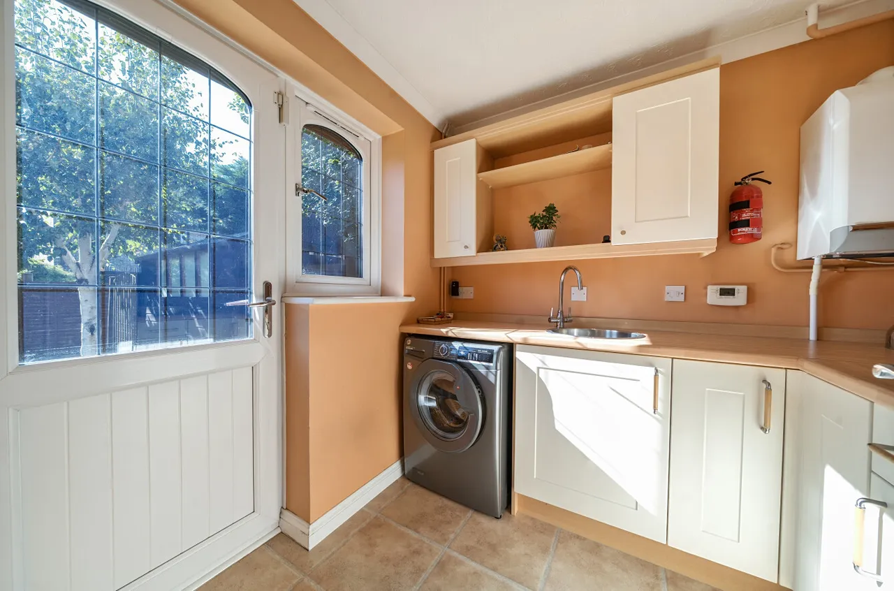 Raeburn Way, College Town, Sandhurst, Berkshire, GU47 0FH, photo 6