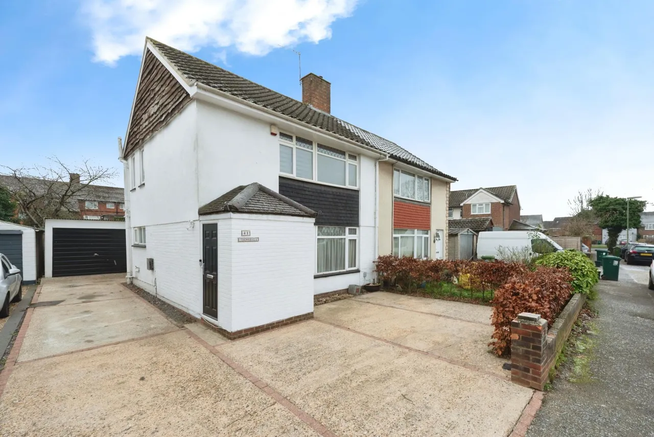 Muncaster Road, Ashford, TW15, photo 21