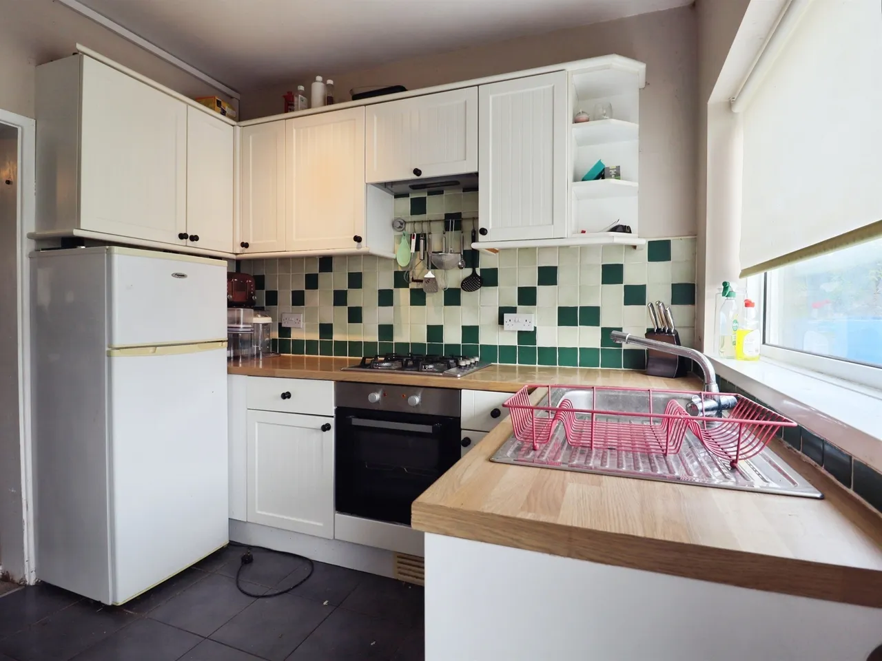 Mill Road, Cardiff, CF5, photo 2