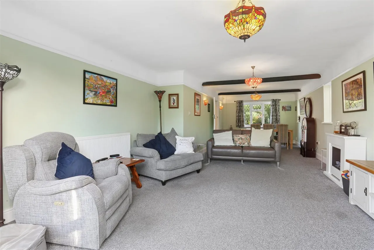 Sutton Lane, Banstead, SM7, photo 9