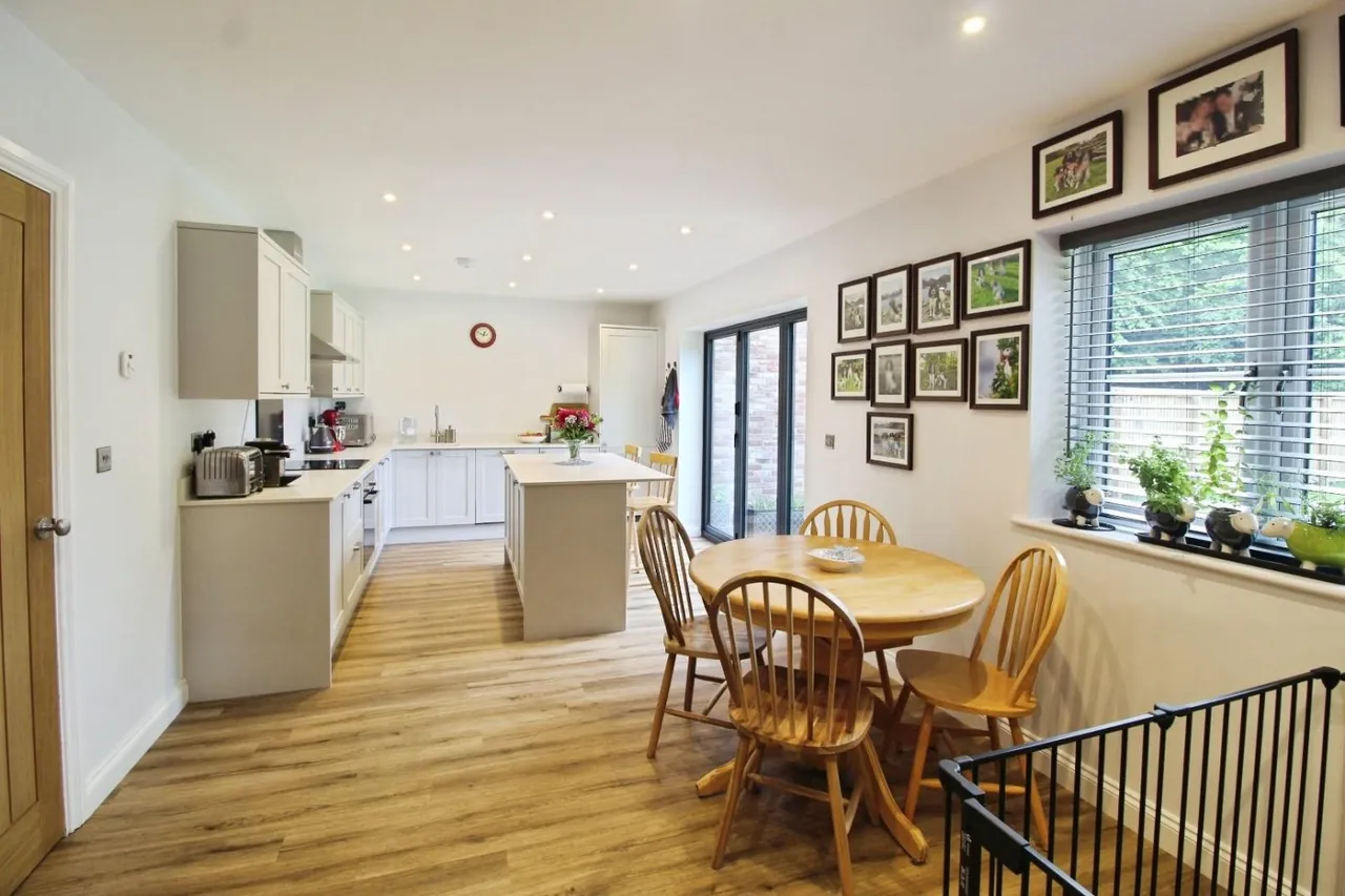 Rocking Horse Drive, Pickhill, YO7, photo 5
