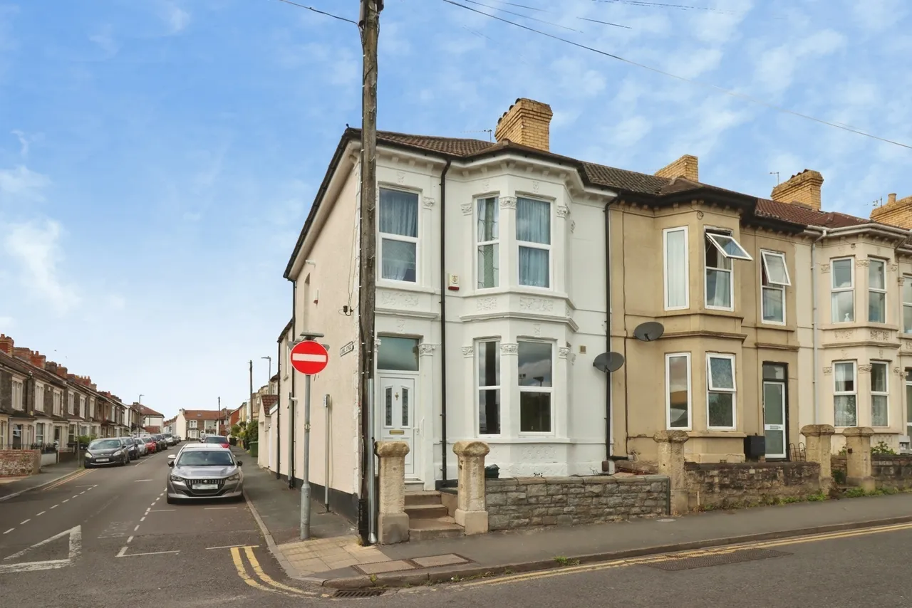 Hanham Road, Kingswood, Bristol, BS15, photo 13