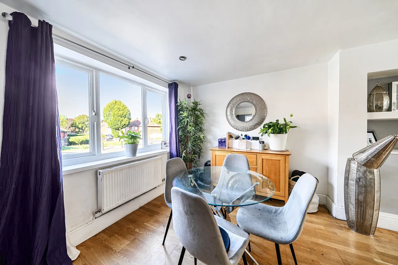 Gosforth Lane, Watford, WD19, photo 16