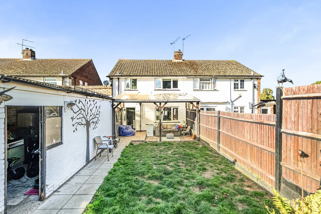 Gosforth Lane, Watford, WD19, photo 19