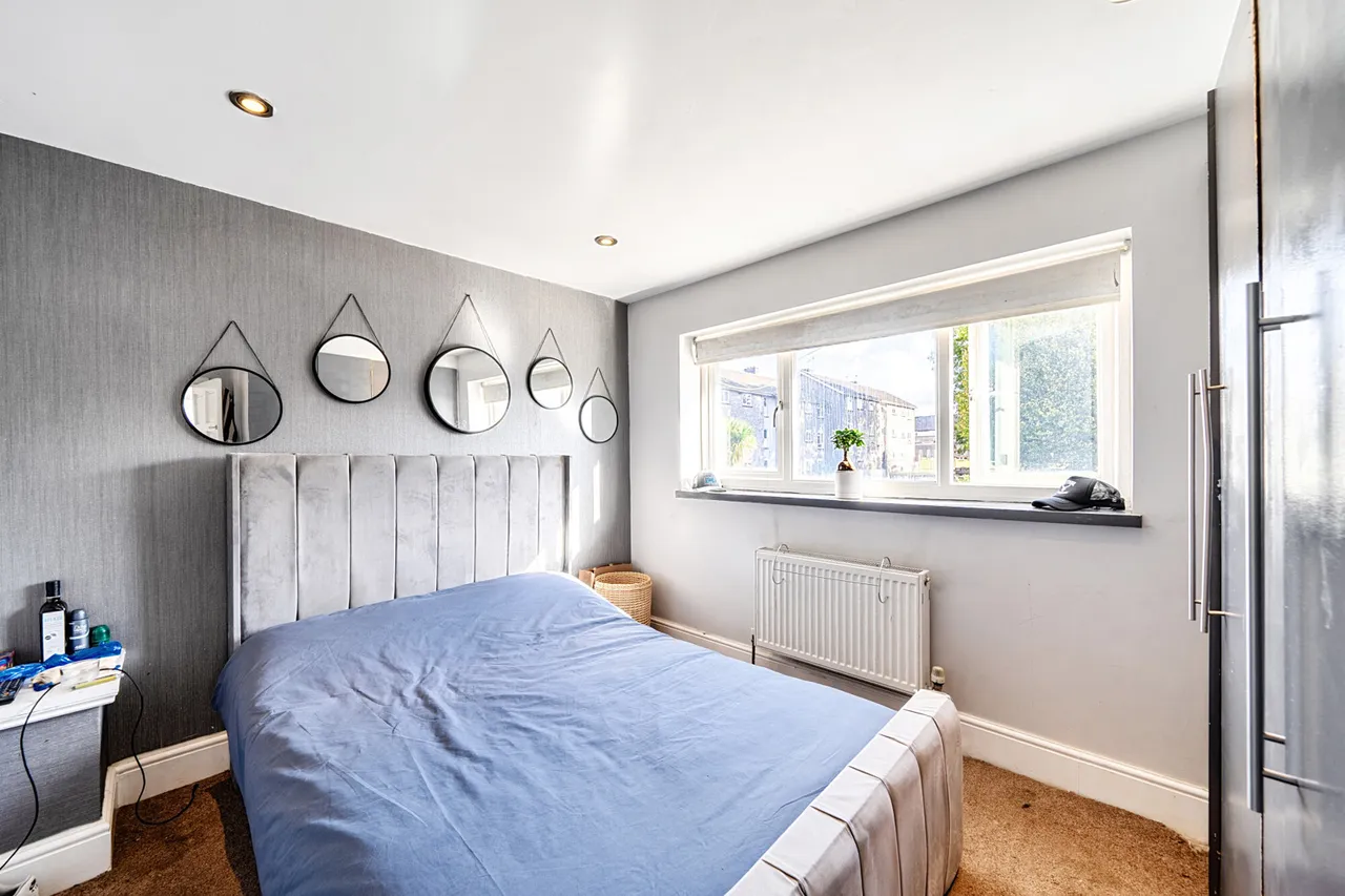 Gosforth Lane, Watford, WD19, photo 12