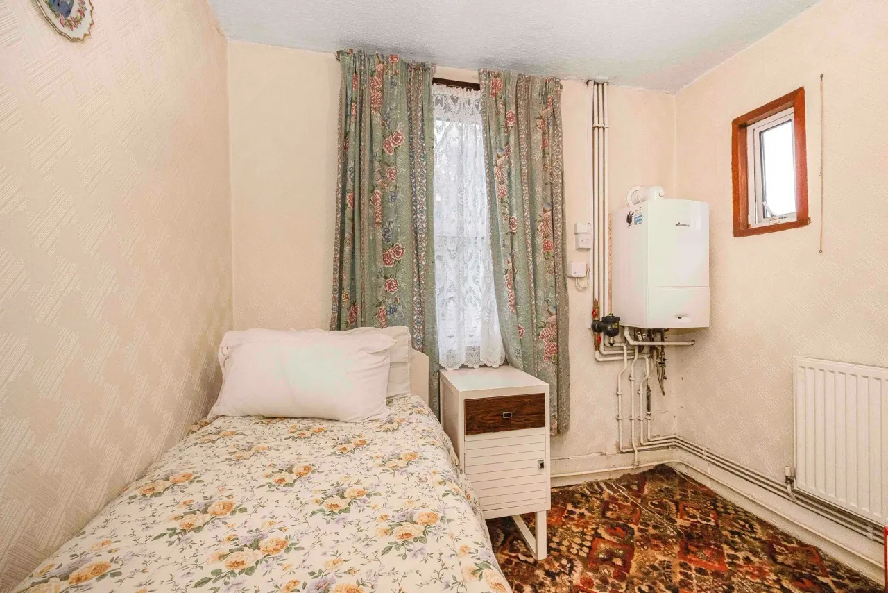 Millais Road, Leytonstone, E11, photo 11