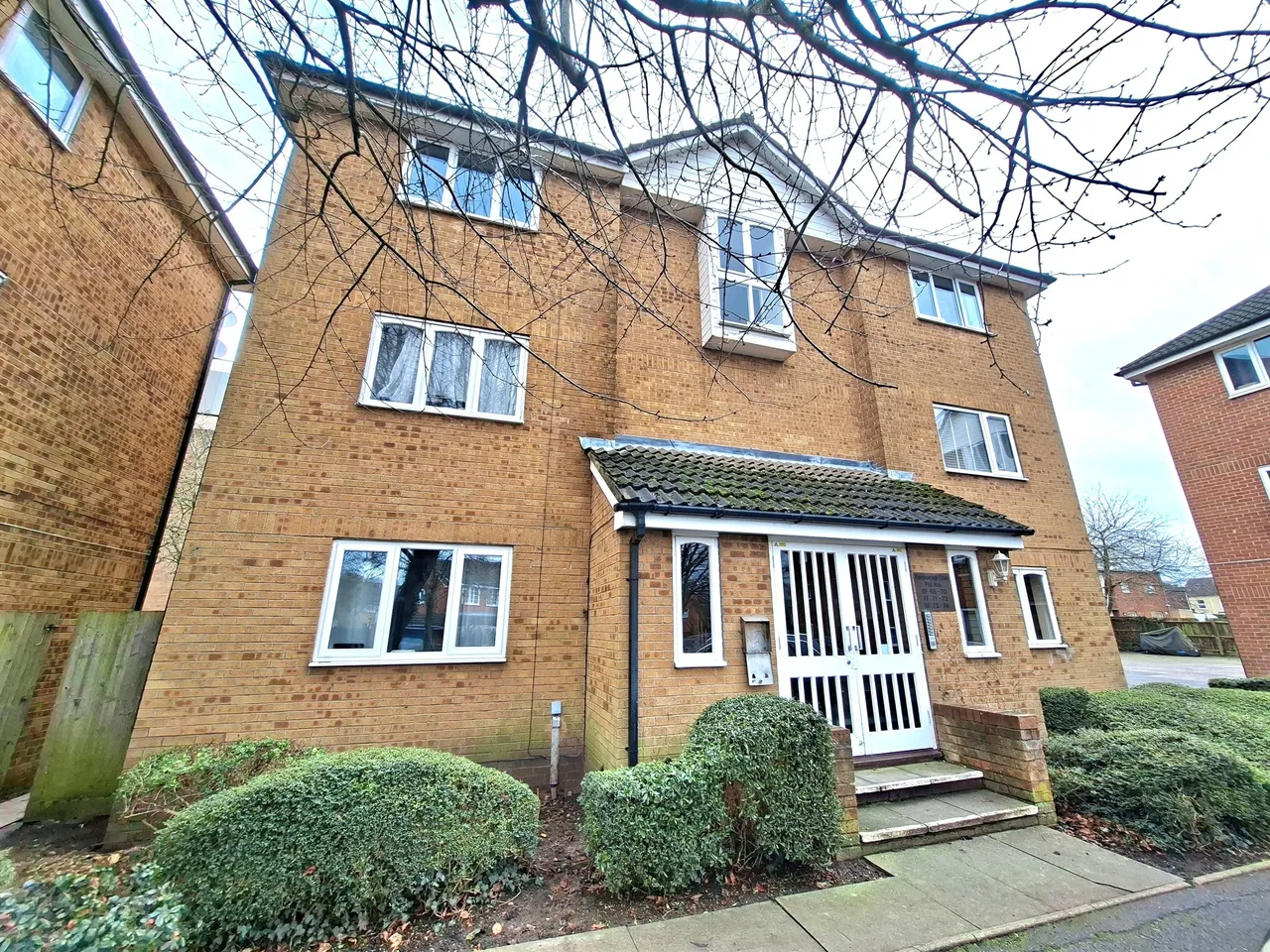 2 bed flat for sale — Flamborough Close, Woodston, Peterborough