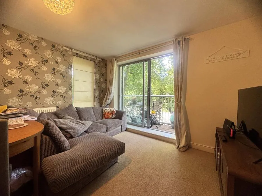 Coombe Way, Farnborough, GU14, photo 7