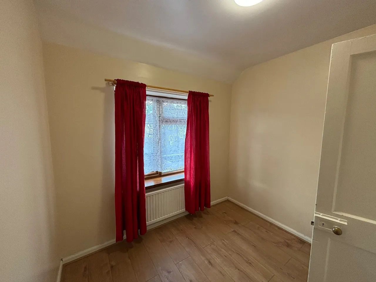 Porters Avenue, Dagenham, RM8, photo 7