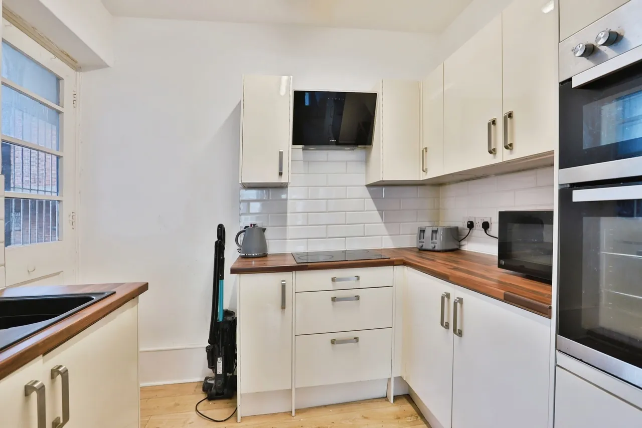 Christchurch Road, Bournemouth, BH1, photo 9