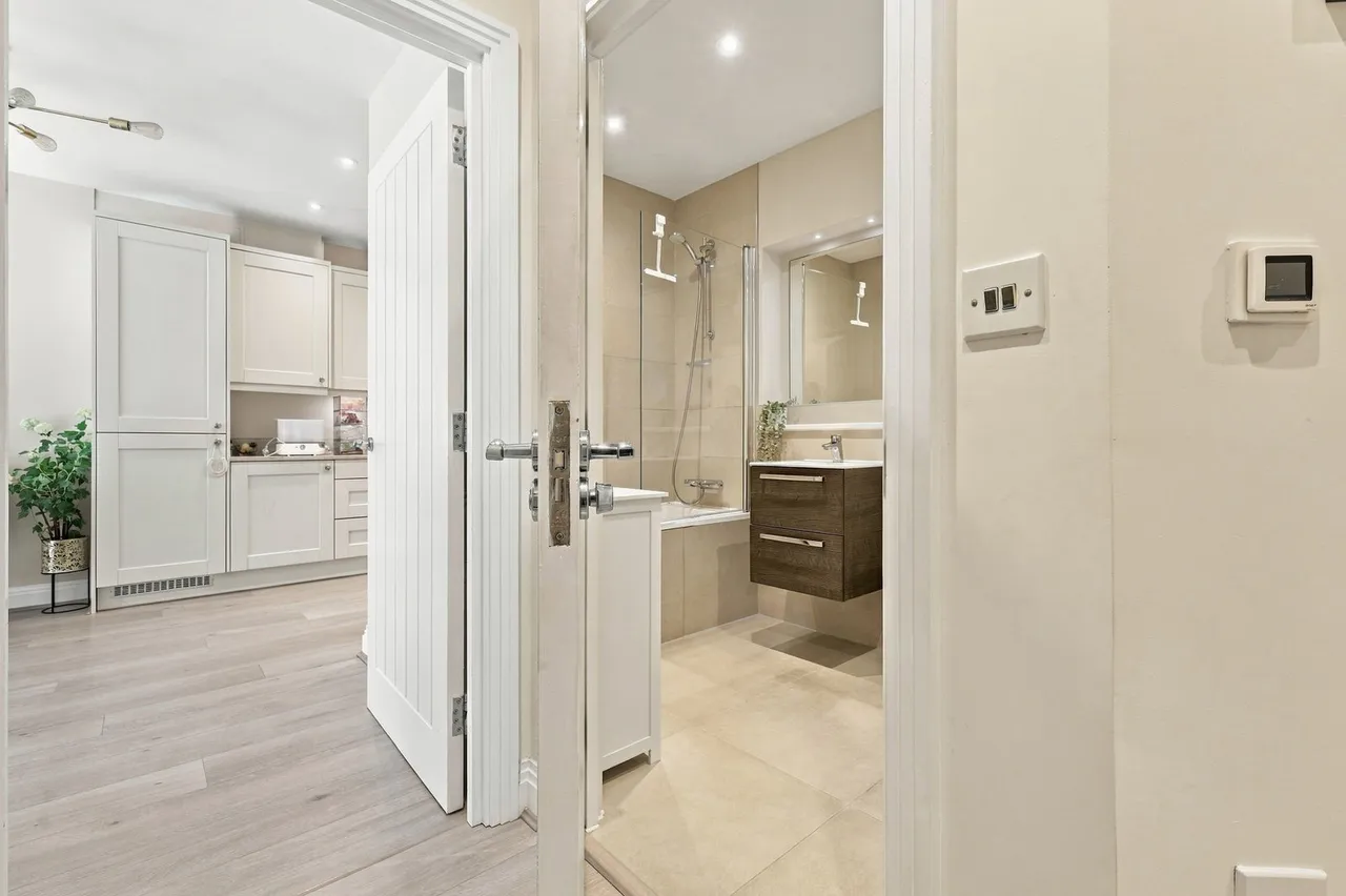 Tilbury Lodge, South Croydon, CR2, photo 11