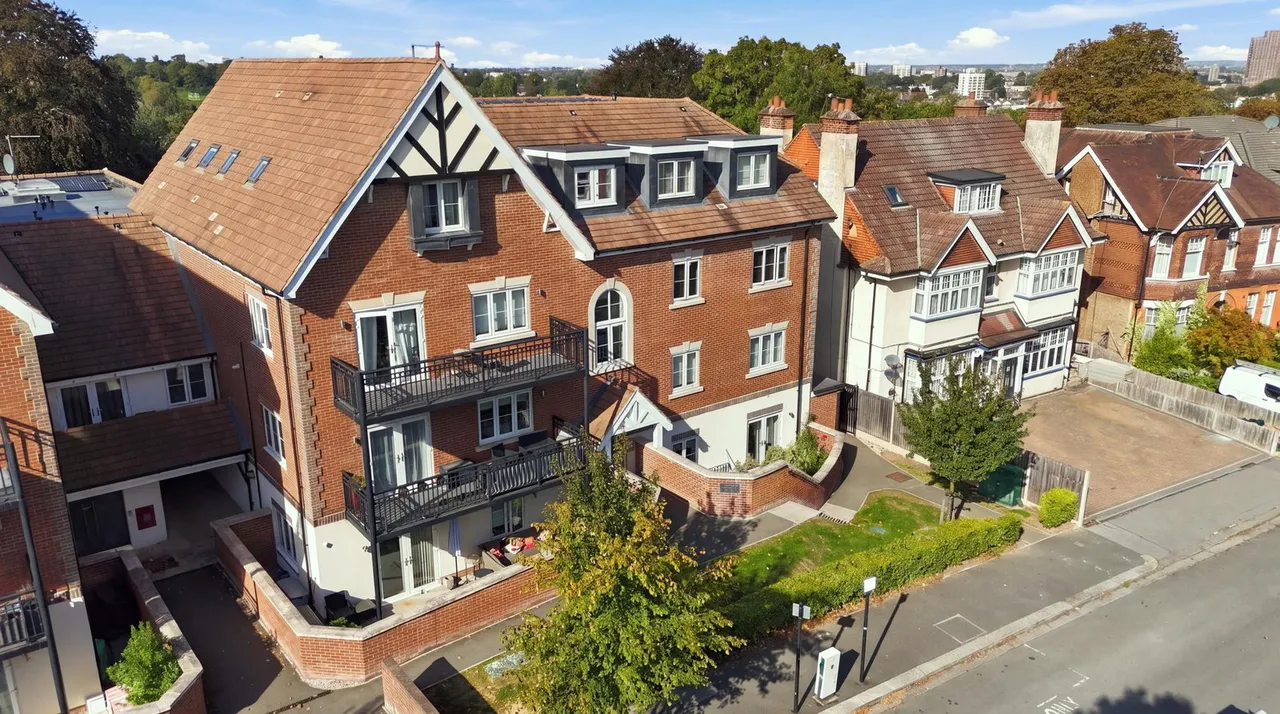 Tilbury Lodge, South Croydon, CR2, photo 17
