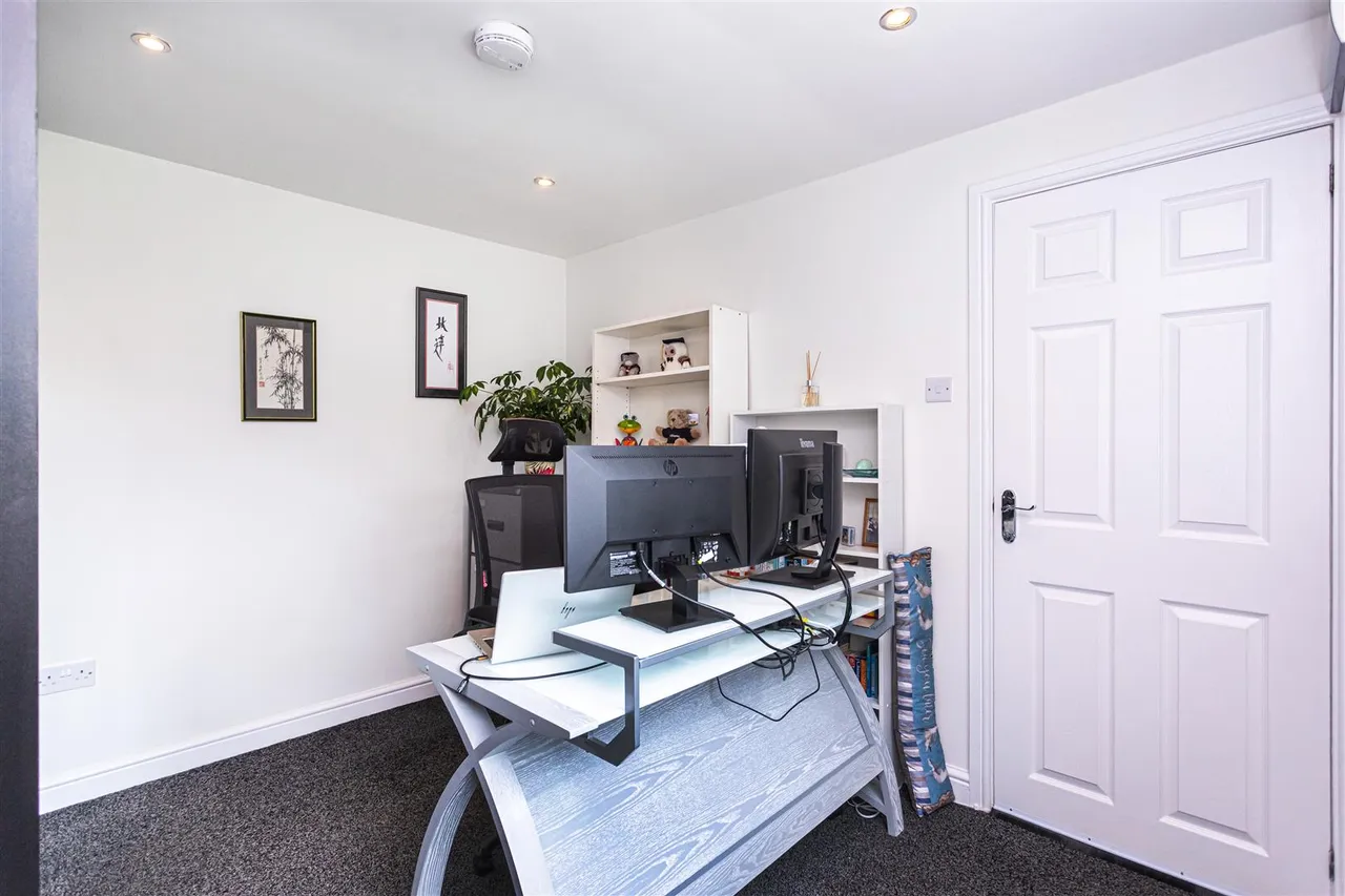 398, Holcombe Road, Greenmount, BL8 4HF, photo 14
