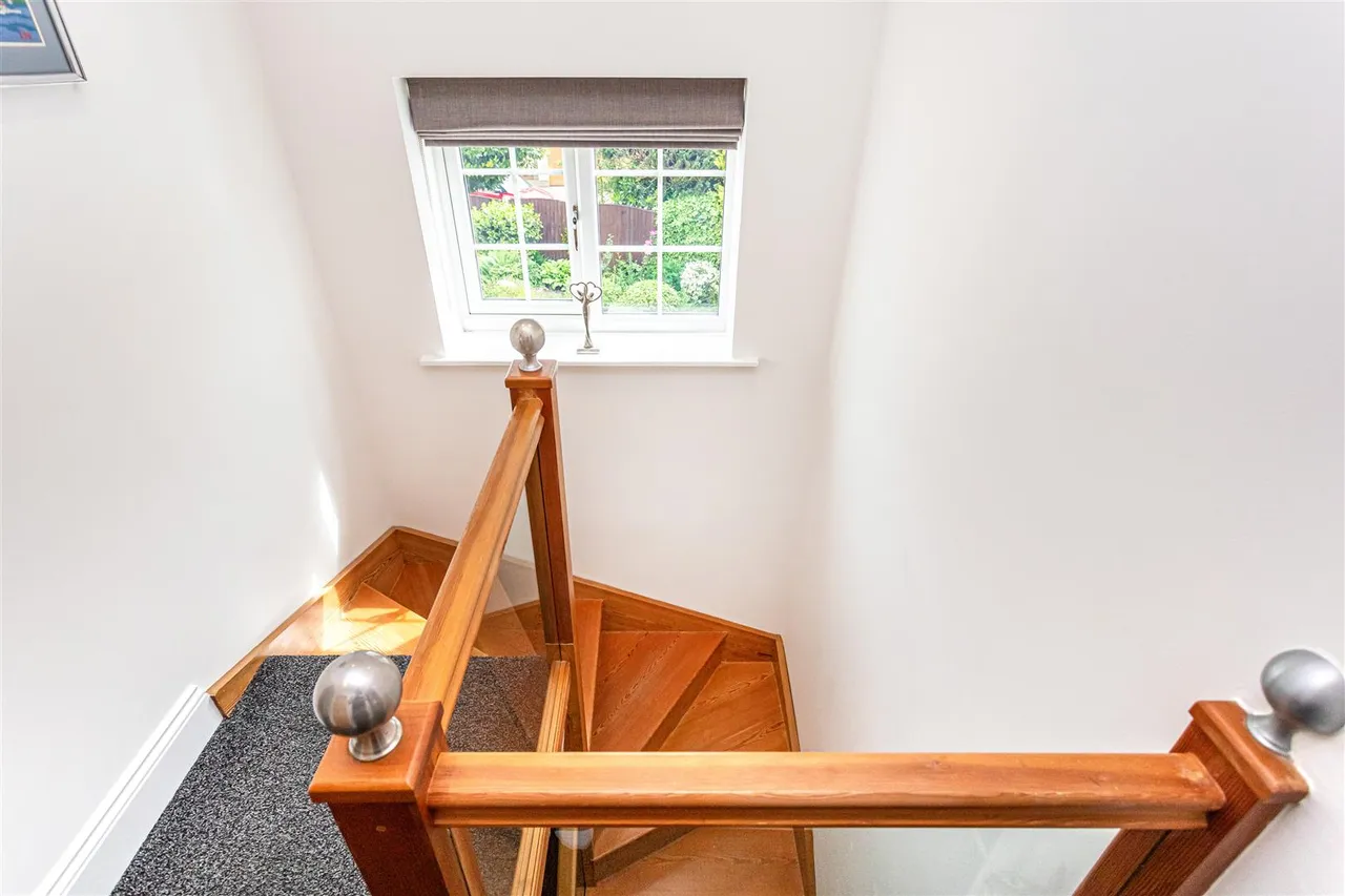 398, Holcombe Road, Greenmount, BL8 4HF, photo 16