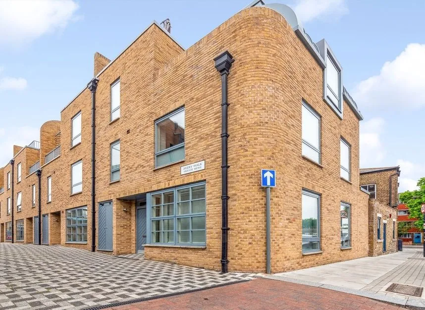 property for sale — Avery Walk, Battersea, SW11