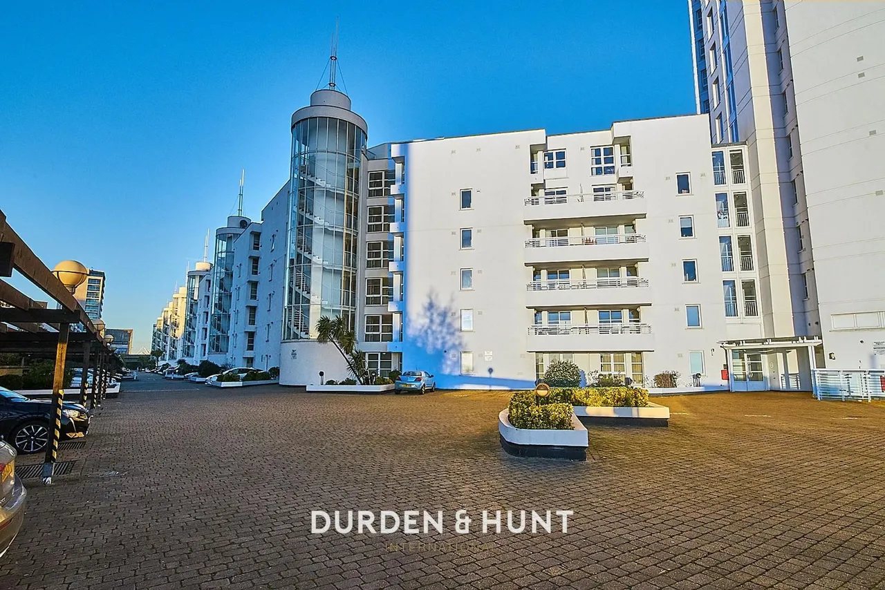 Barrier Point Road, Royal Docks, E16, photo 16