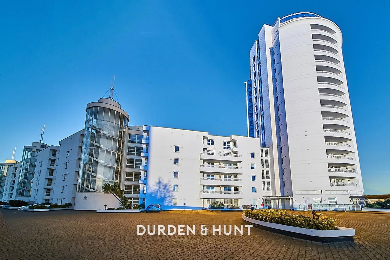 Barrier Point Road, Royal Docks, E16, photo 17