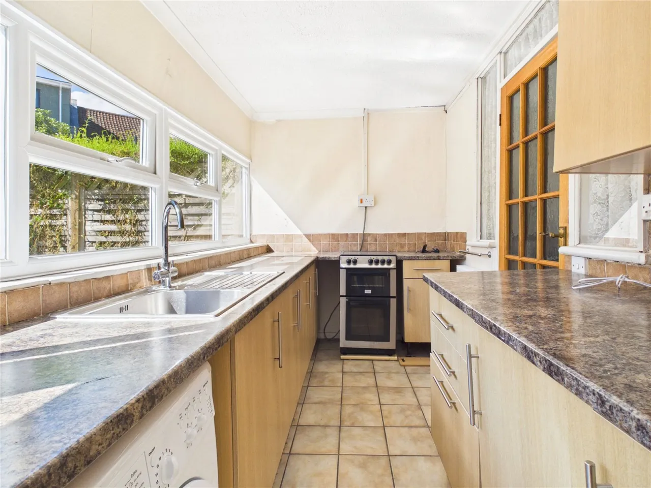 Upper Sandhurst Road, Bristol, BS4, photo 14