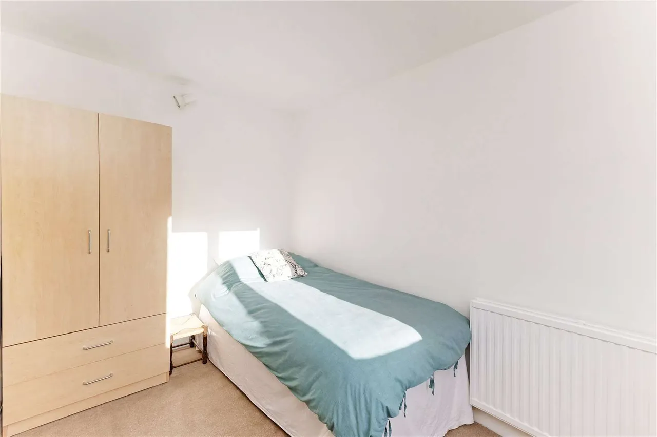 Lower Richmond Road, Mortlake, SW14, photo 12
