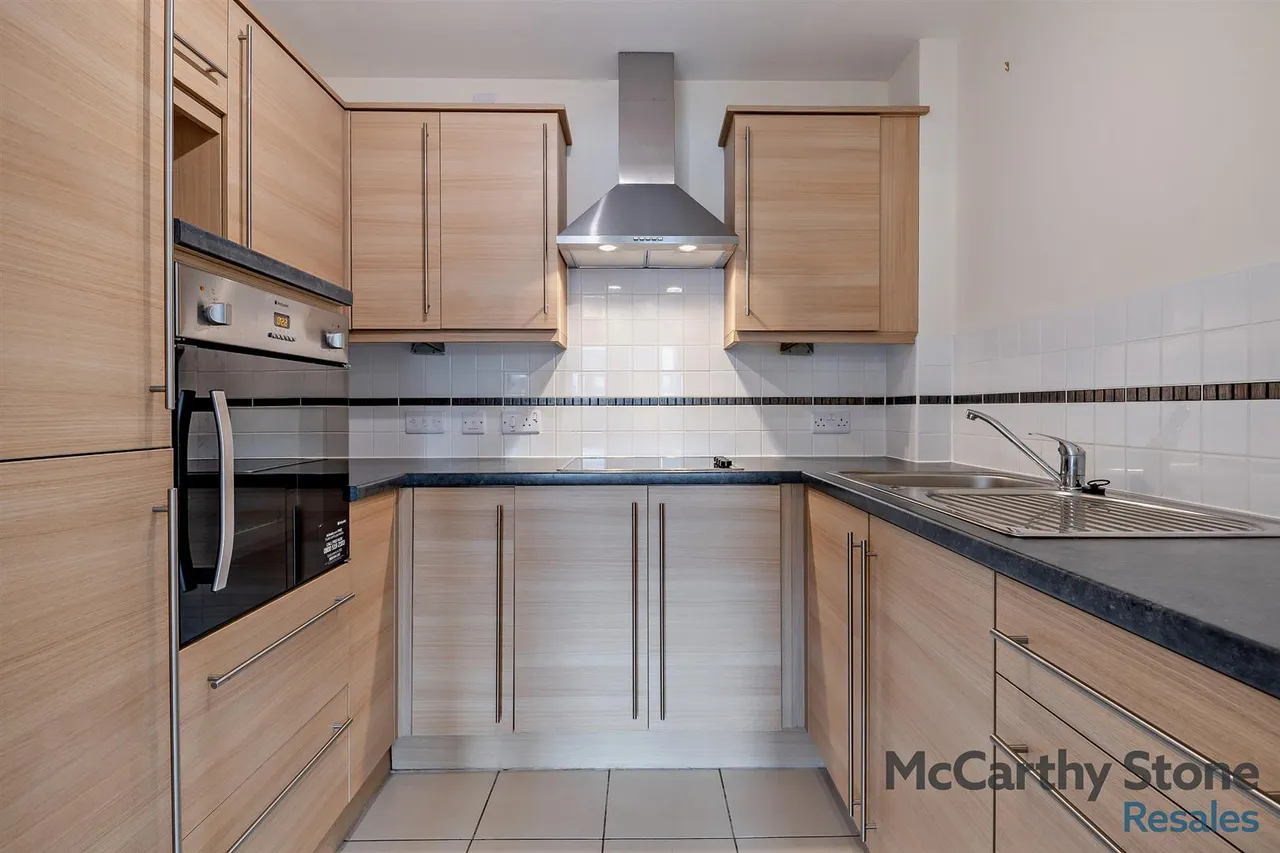 Monton Road, Eccles, M30, photo 5