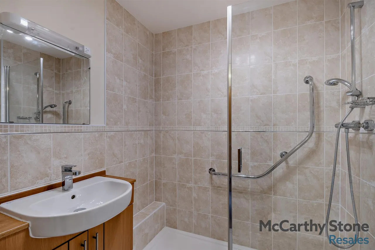 Monton Road, Eccles, M30, photo 9