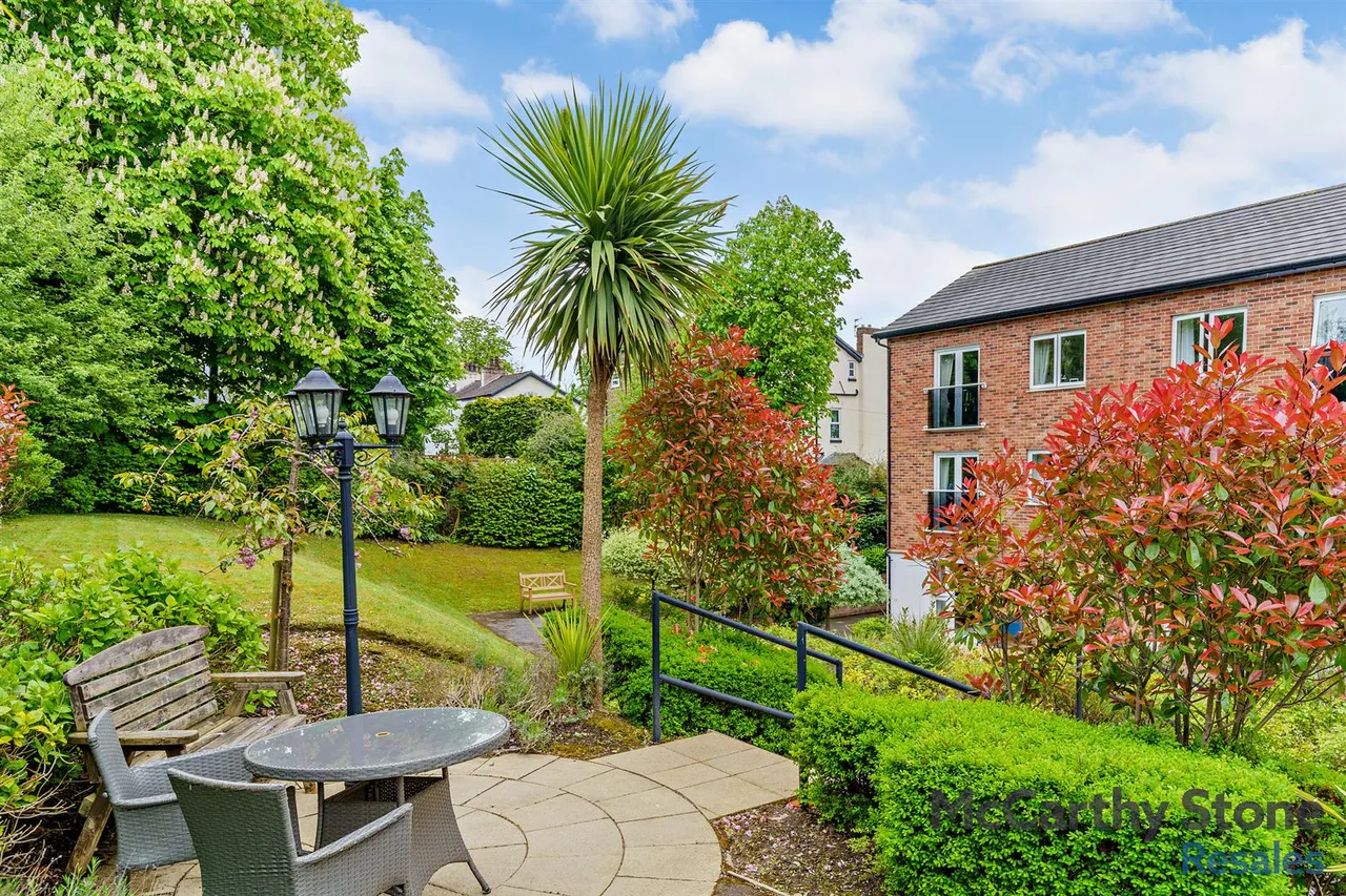 Monton Road, Eccles, M30, photo 18