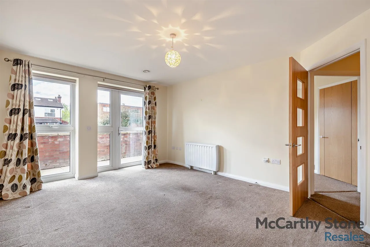 1 bed flat for sale, Monton Road, Eccles, M30