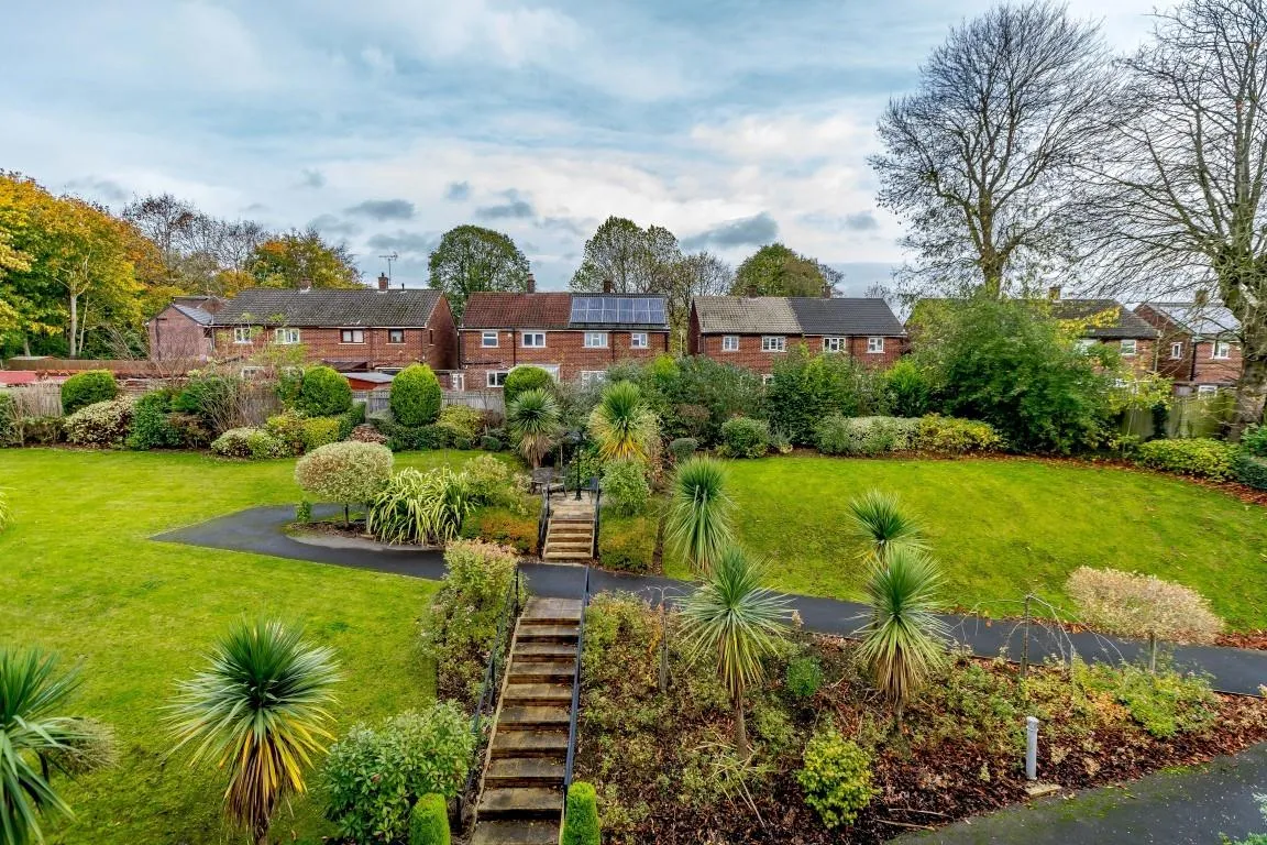 Monton Road, Eccles, M30, photo 16