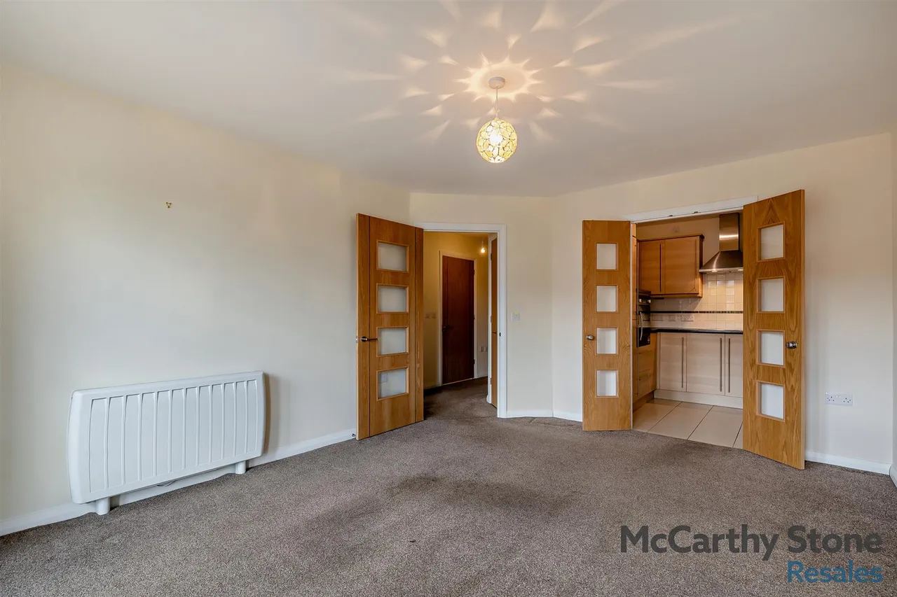Monton Road, Eccles, M30, photo 4