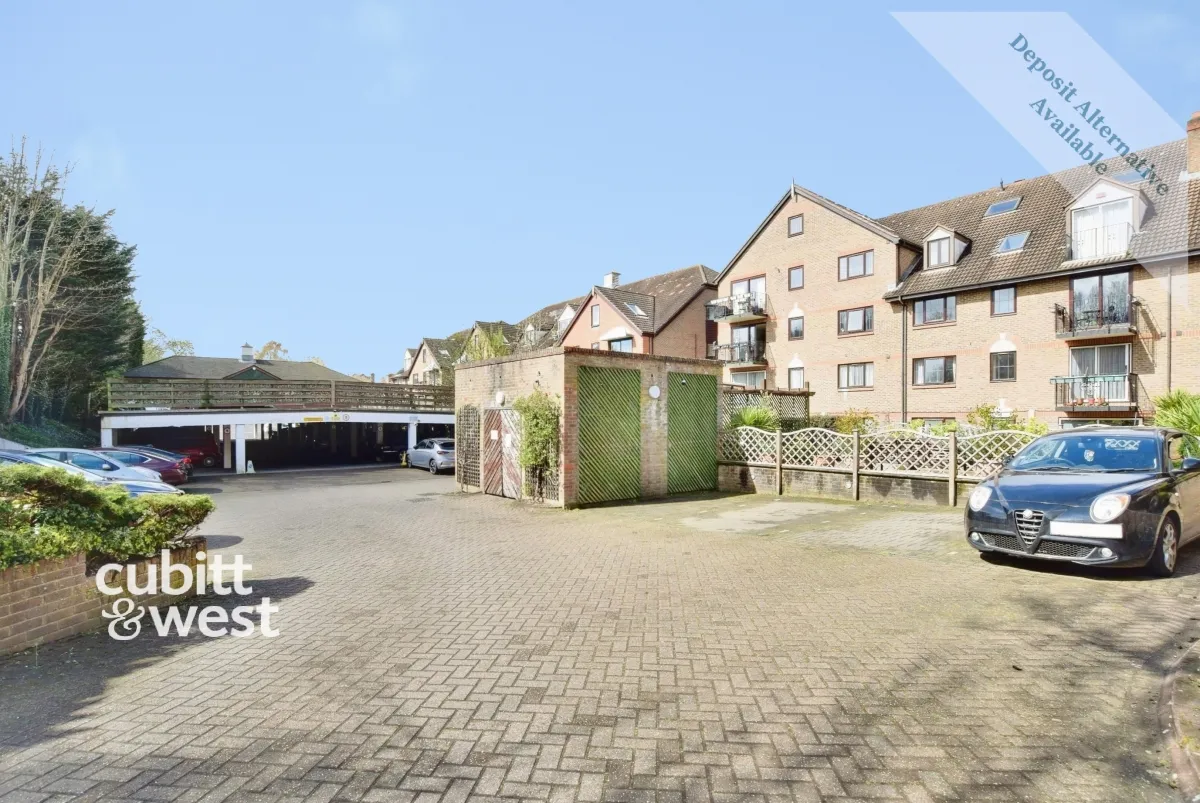 Lansdowne Road, Purley, CR8, photo 13