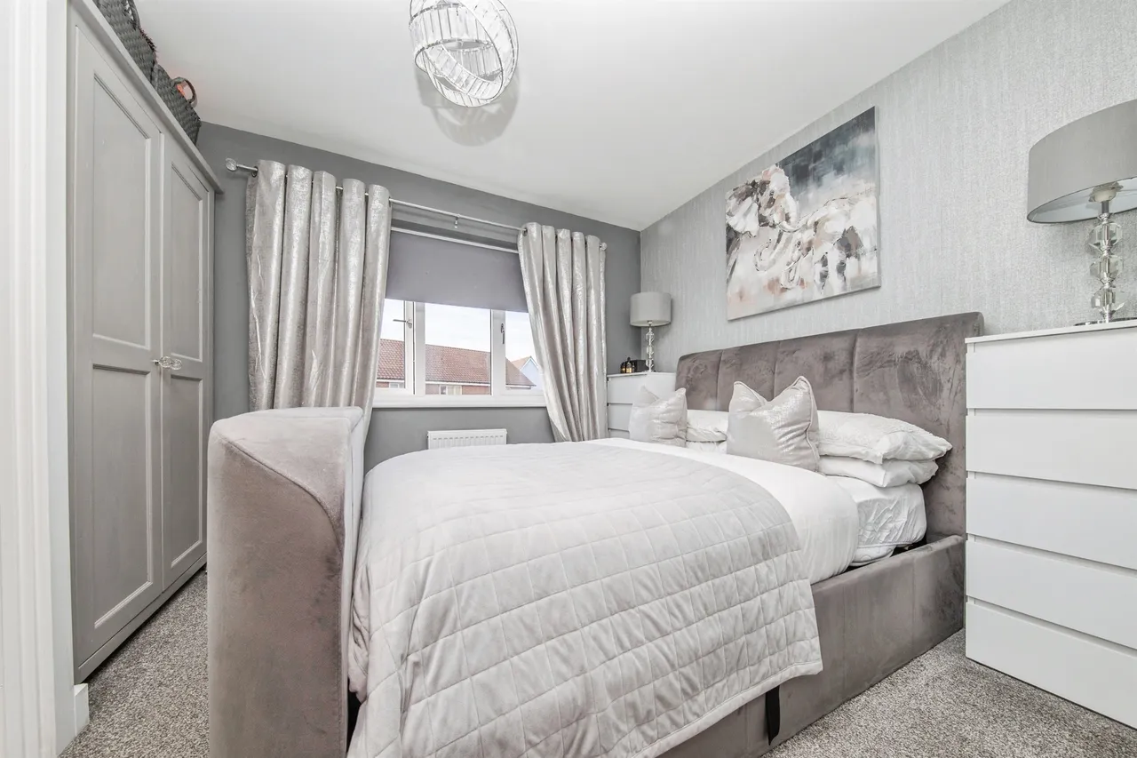Dresden Square, Clacton-On-Sea, CO16, photo 9