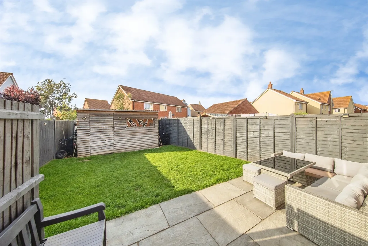 Dresden Square, Clacton-On-Sea, CO16, photo 14