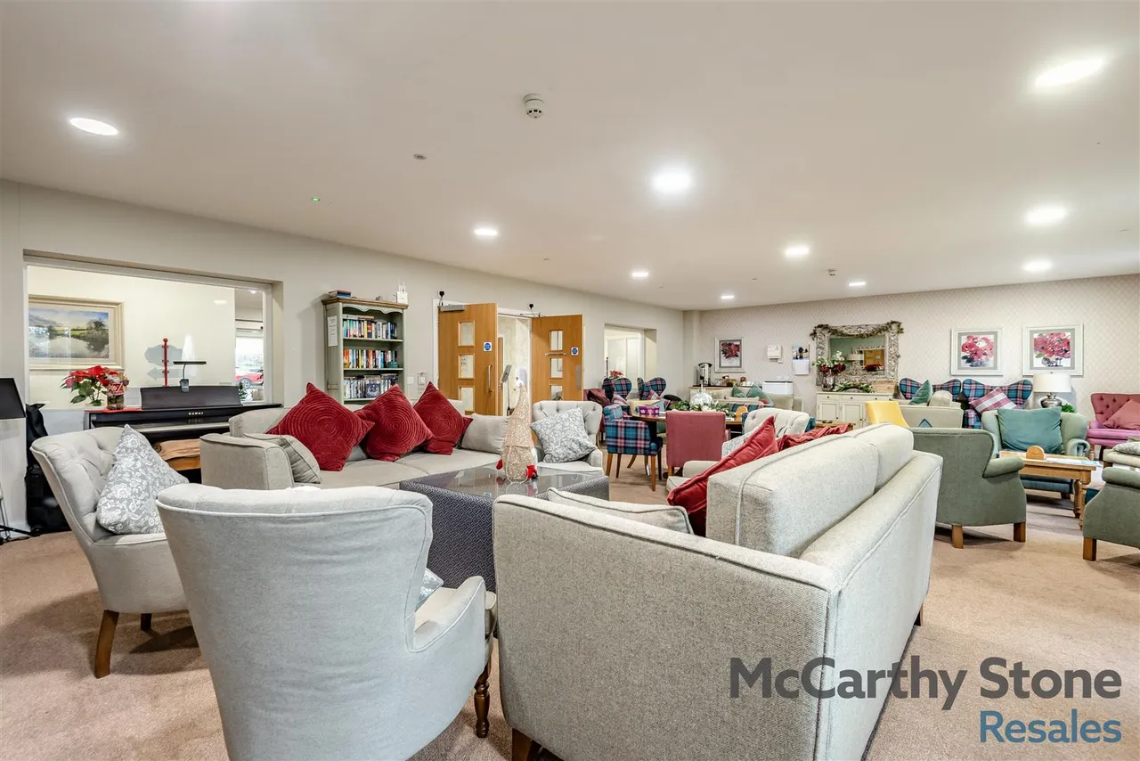 Recreation Road, Bromsgrove, B61, photo 17
