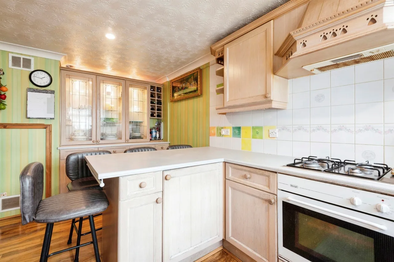 Canterbury Way, Stevenage, SG1, photo 6