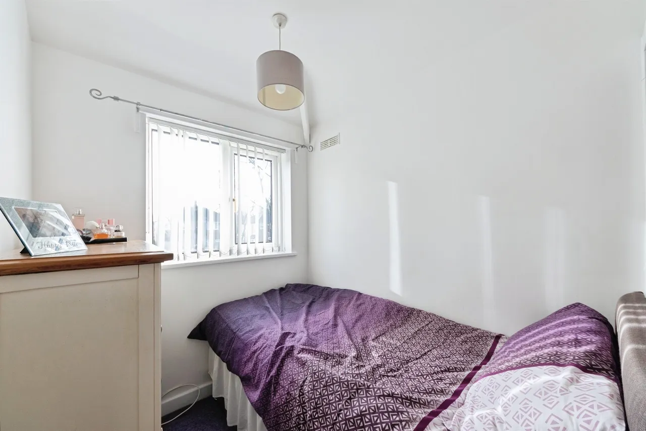 Hurdis Road, Shirley, B90, photo 8