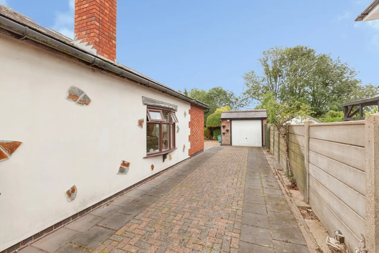 Scraptoft Lane, Leicester, LE5, photo 14