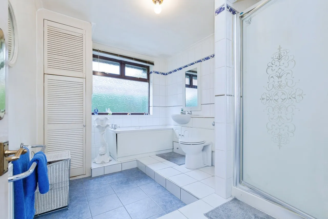 Scraptoft Lane, Leicester, LE5, photo 13