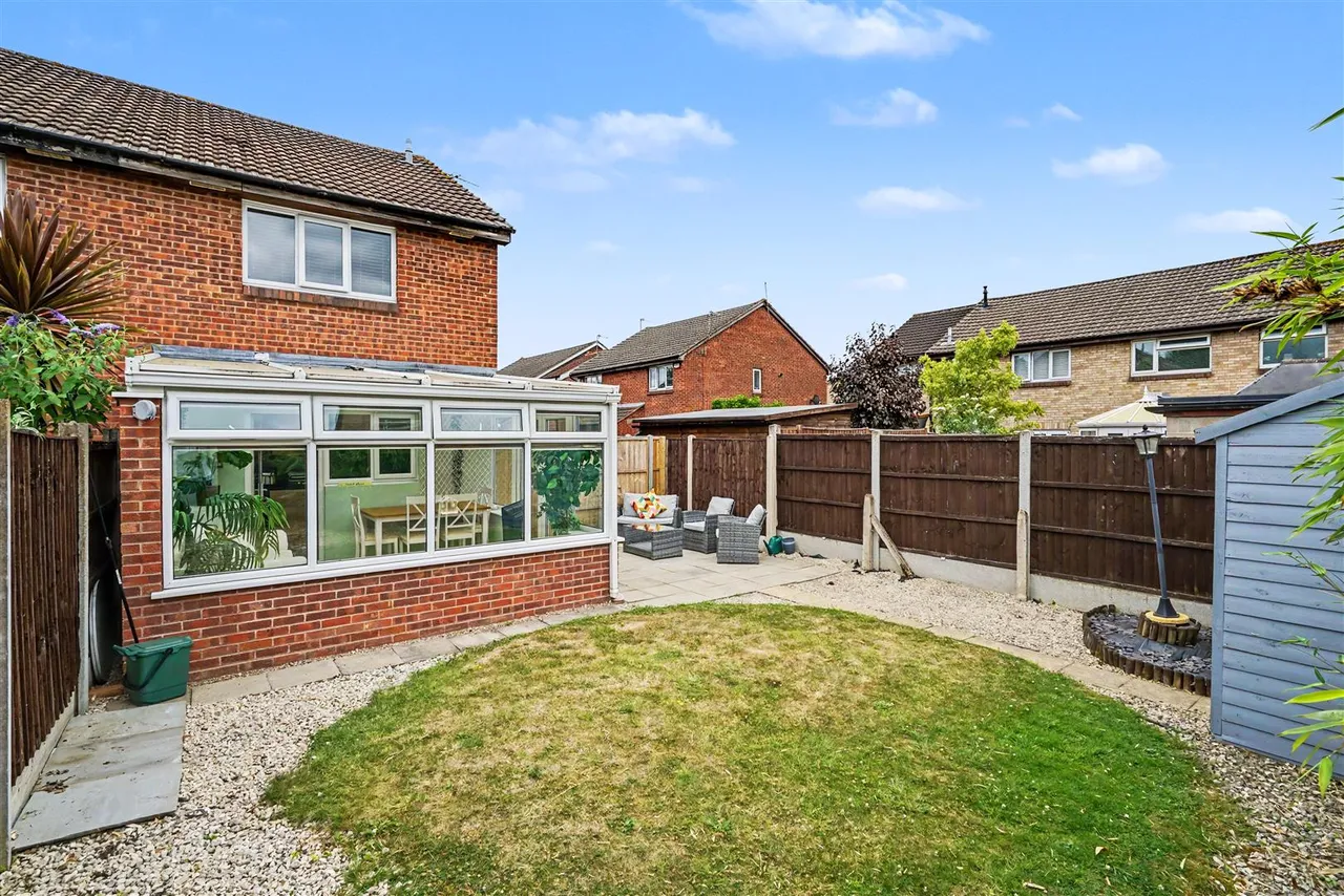 Bishopdale Close, Long Eaton, NG10, photo 4