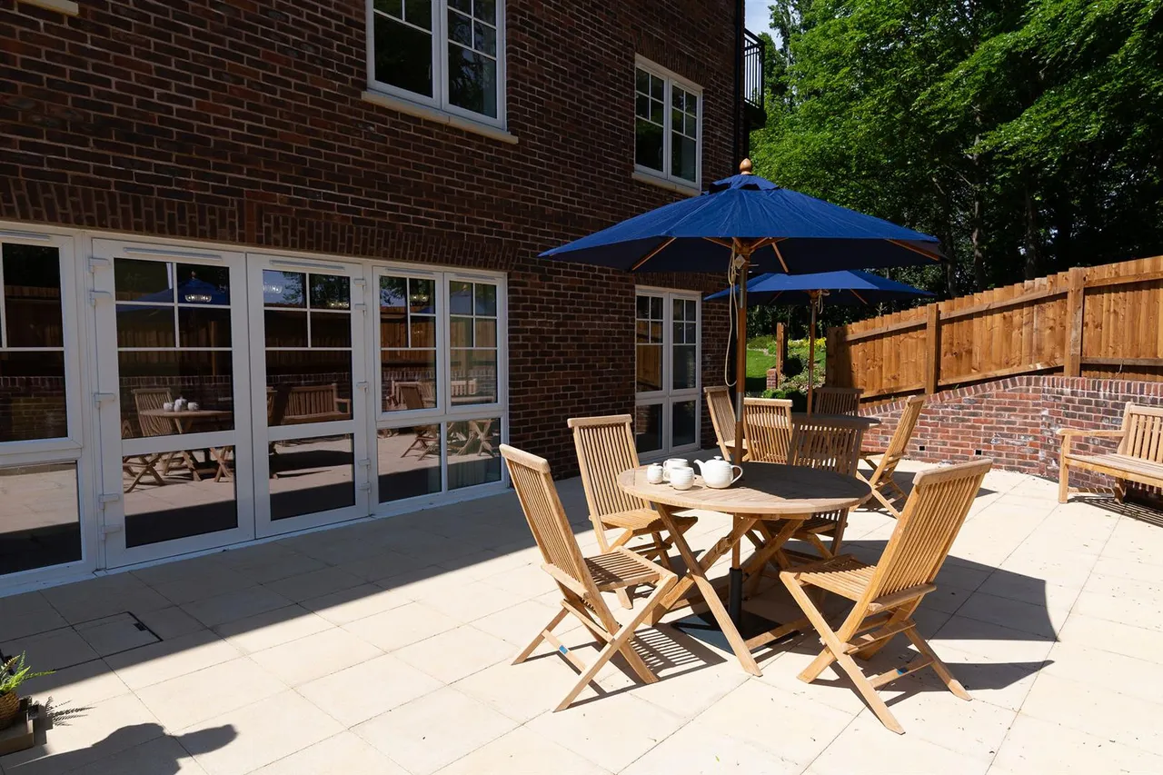 The Green, Aldridge, WS9, photo 8