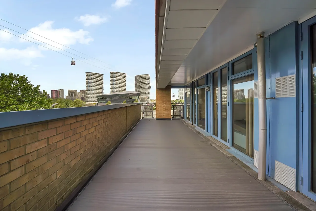 Flat 65 Western Beach Apartments, 36 Hanover Avenue, London, E16 1DZ, photo 10