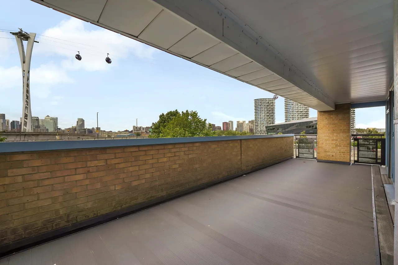 Flat 65 Western Beach Apartments, 36 Hanover Avenue, London, E16 1DZ, photo 11