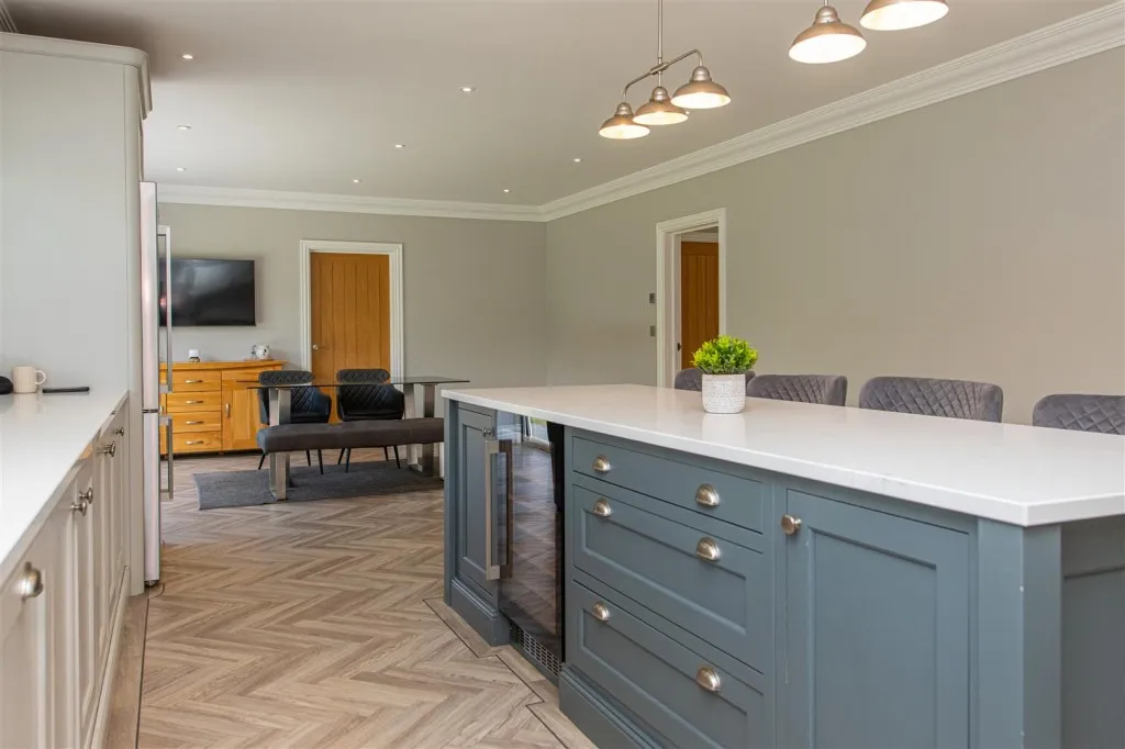 Coles Close, Little Harrowden, photo 15