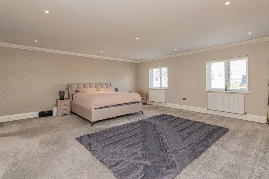 Coles Close, Little Harrowden, photo 27