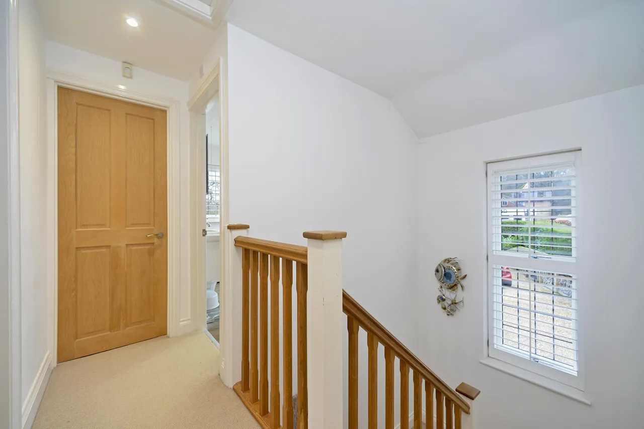 Grayswood Road, HASLEMERE, GU27, photo 8