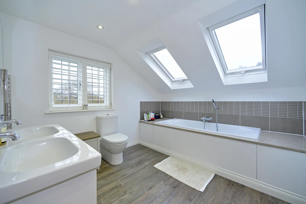 Grayswood Road, HASLEMERE, GU27, photo 10