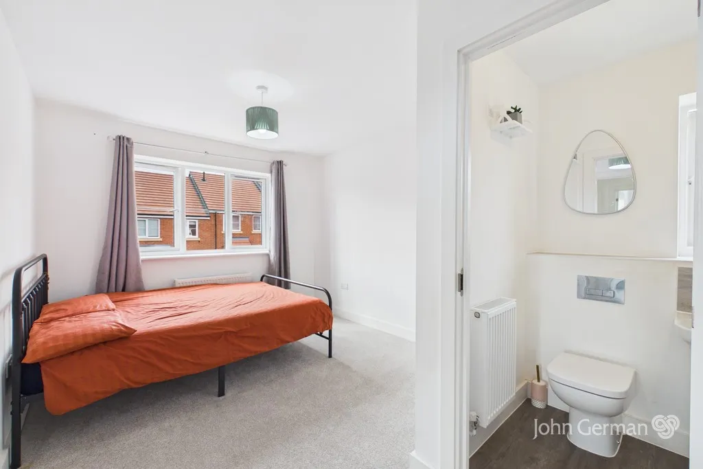 Abbot Way, Burton-on-Trent, photo 11