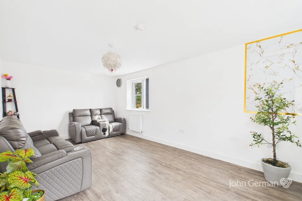 Abbot Way, Burton-on-Trent, photo 8